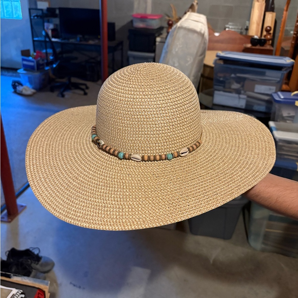 Beige Wide-Brimmed Hat with Beaded Band